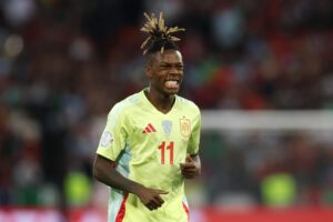 Cuộc Đua Nảy Lửa Giữa Bayern và Barca Để Chiêu Mộ Nico Williams