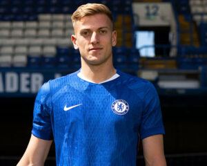 Arsenal bị chỉ trích vì bỏ lỡ Liam Delap, tài năng trẻ vừa gia nhập Chelsea